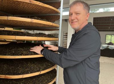 China 2023 Apr 33 52872819388 O