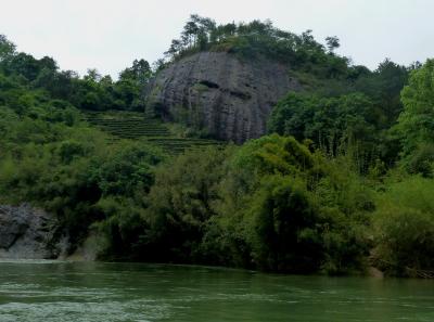 P1090522 50190624658 O