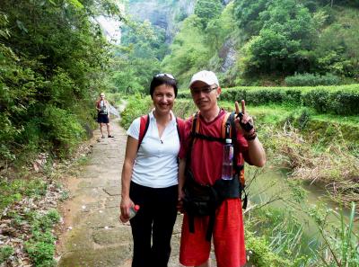 P1090686 50190616658 O