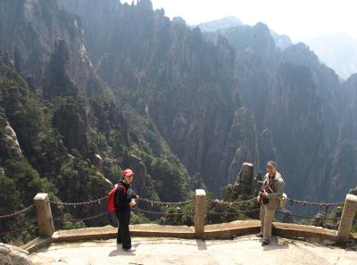 P4066266 16381433848 O