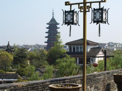 P4116858 16568017072 O